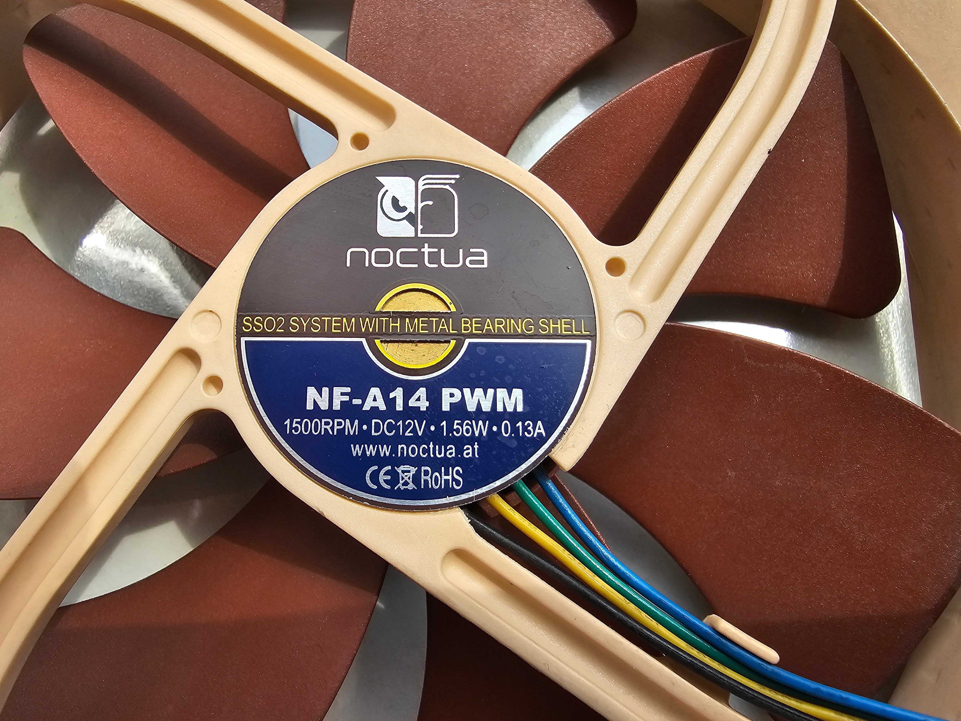 вентилятор для корпуса Noctua NF A14 PWM 4pin 12V (140 мм) б/у