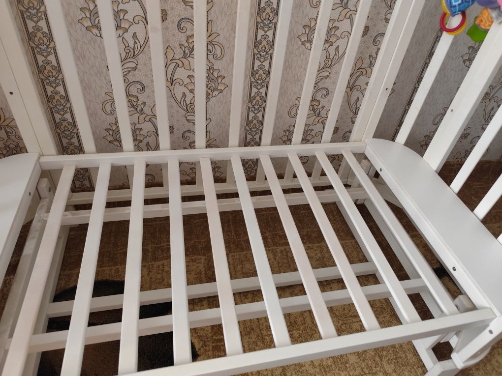 Продам детскую кроватку, манеж