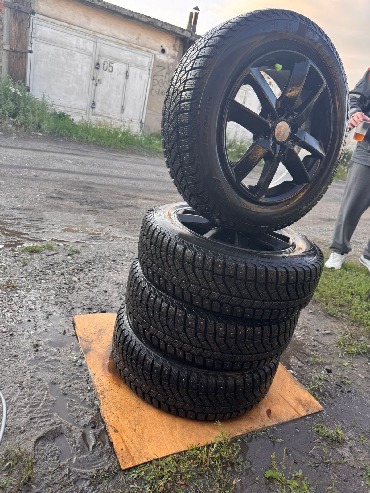 Продам резину зимнюю