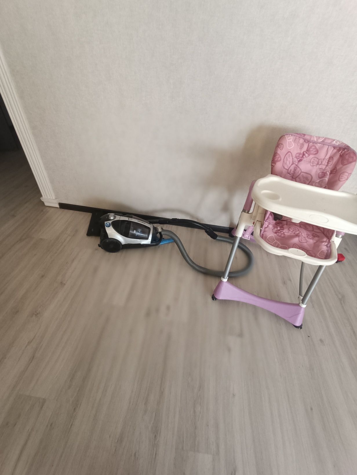 Продам пылесос самсунг,отлично всасывает