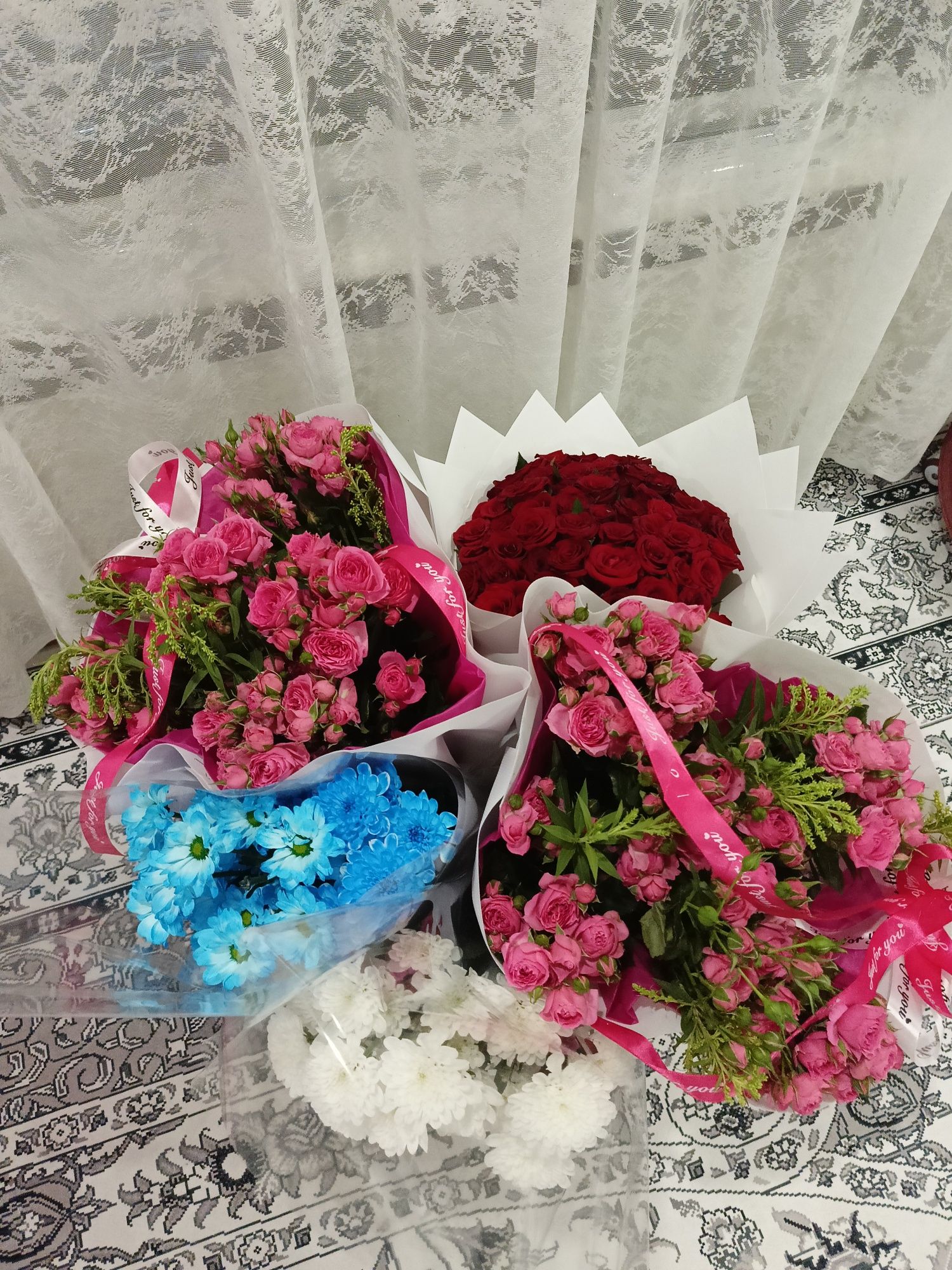 Цветы свежие срочно продам