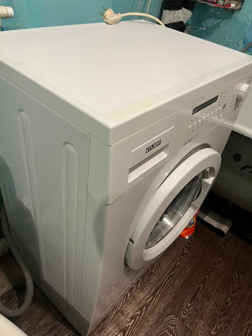Продам стиральную машину "Атлант"