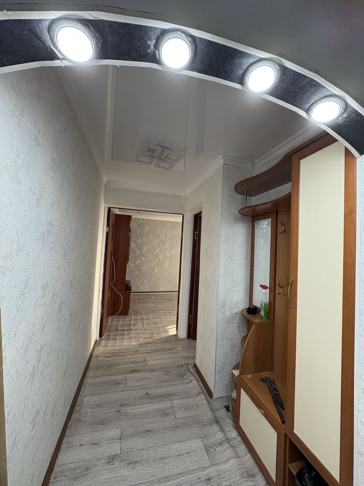 Срочно Блогоустройкадан 2бөлмелі квартира срочно сатылады  Ремонтпен