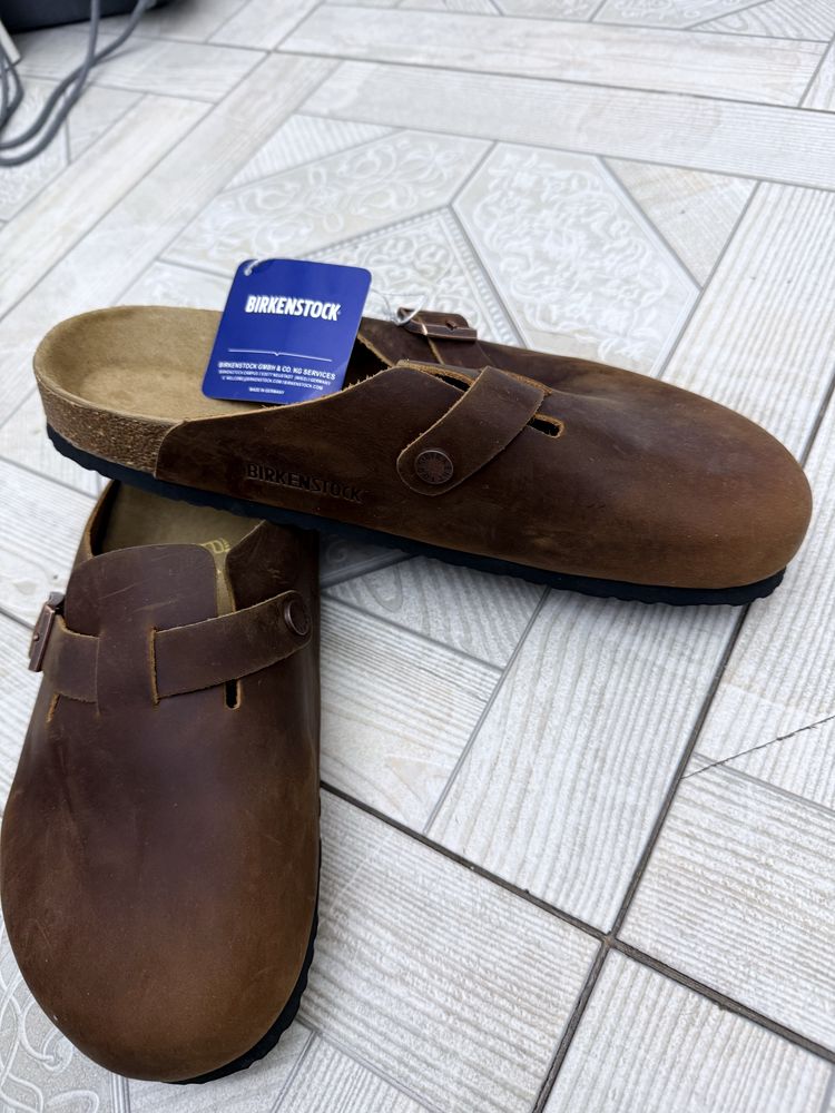 Тапочки кожанные сабо BIRKENSTOCK