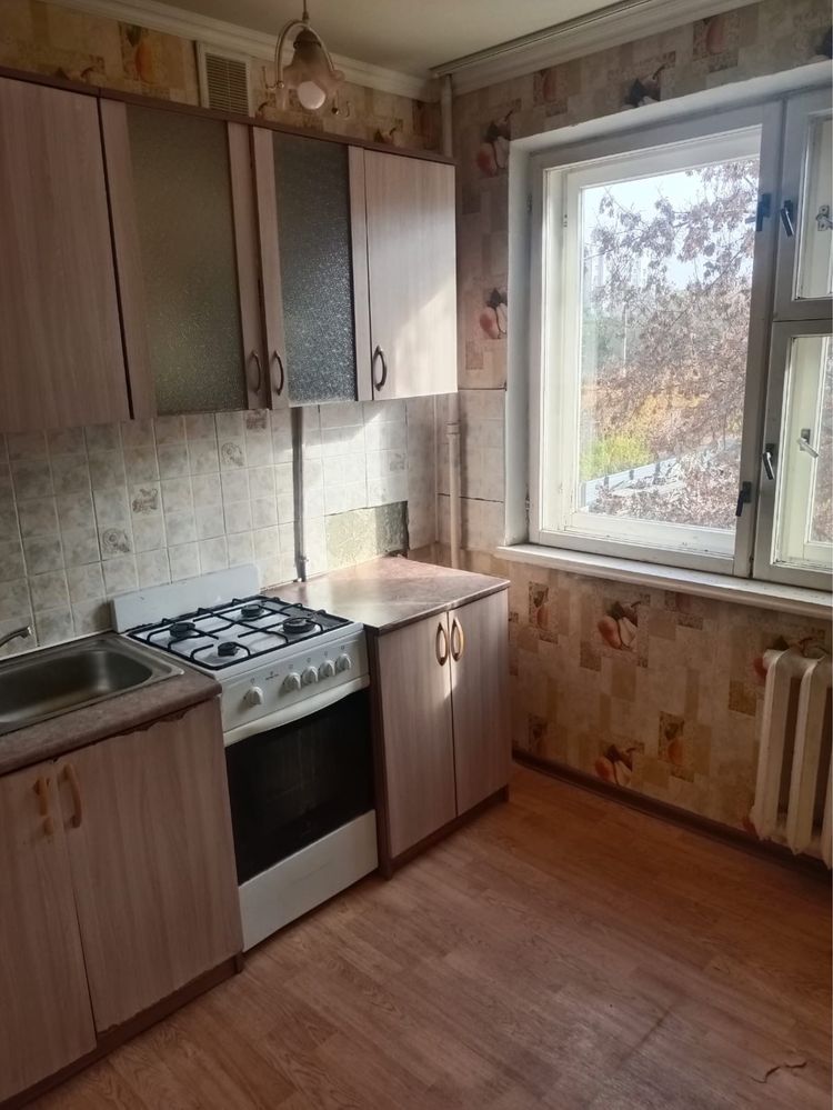 Продам 1 комнатную квартиру в районе 3 гор больницы