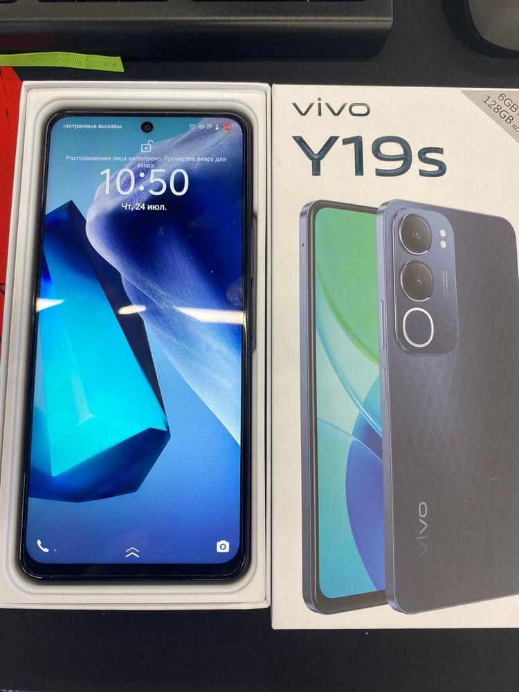 Телефон Vivo Y19S