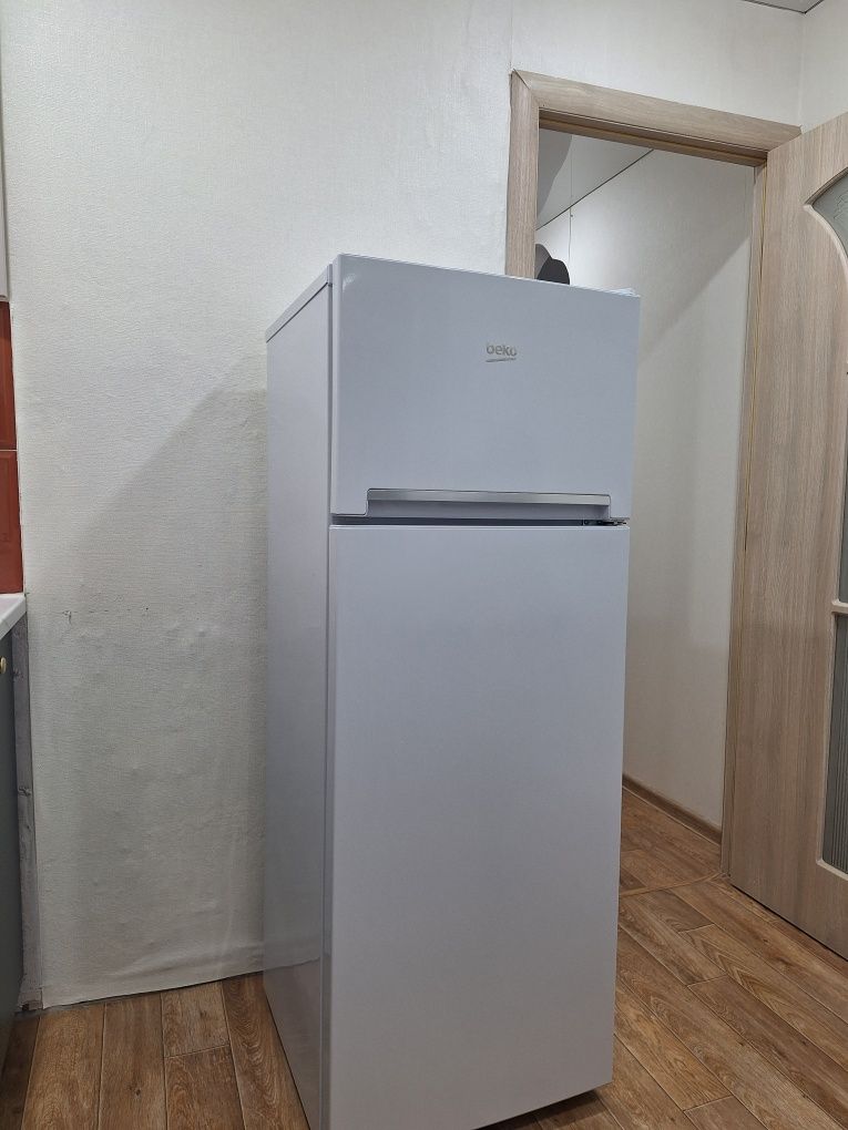 Холодильник beko