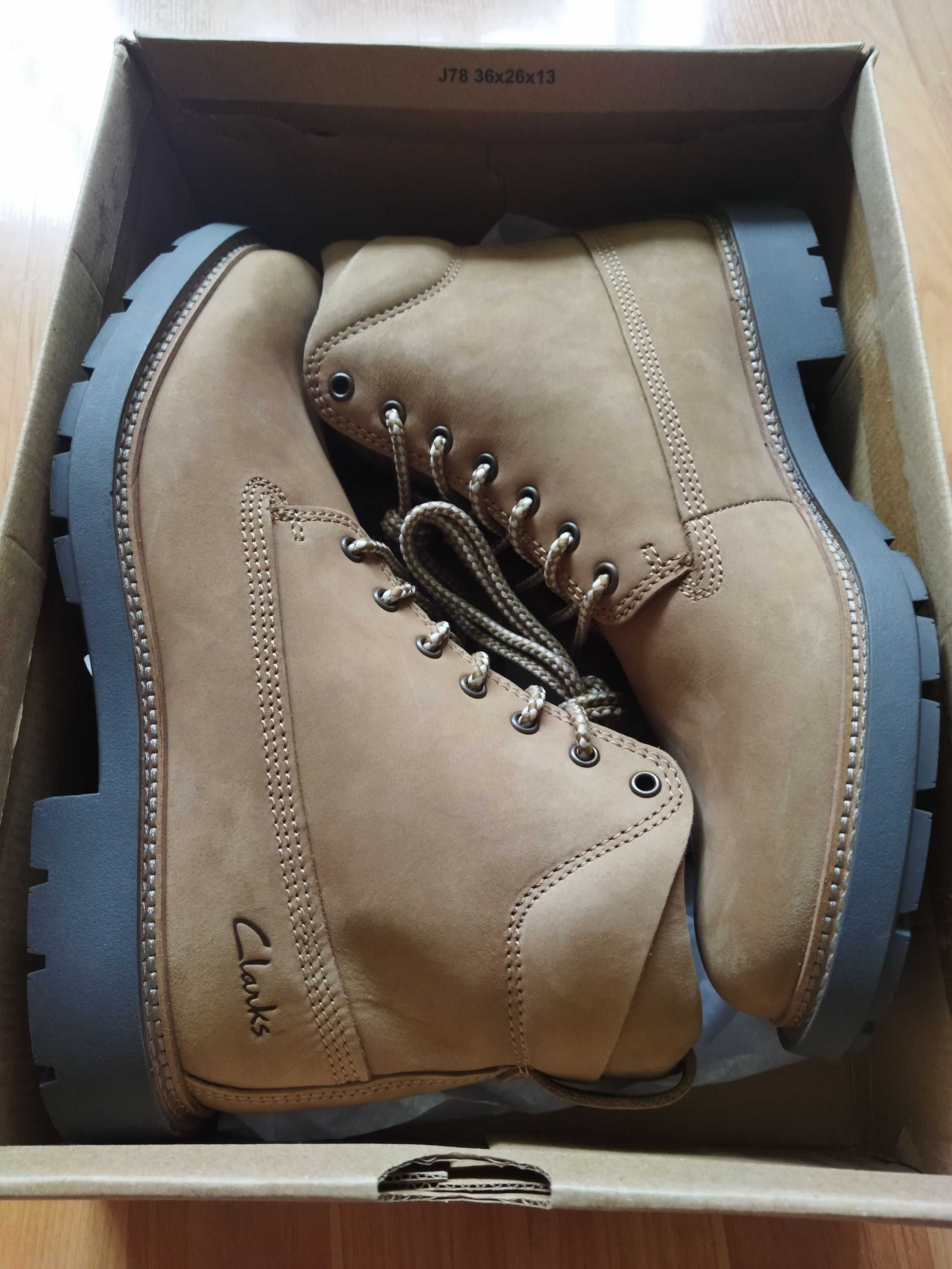 Ботинки Clarks (Великобритания),нубук,оригинал,новые,р-р 43