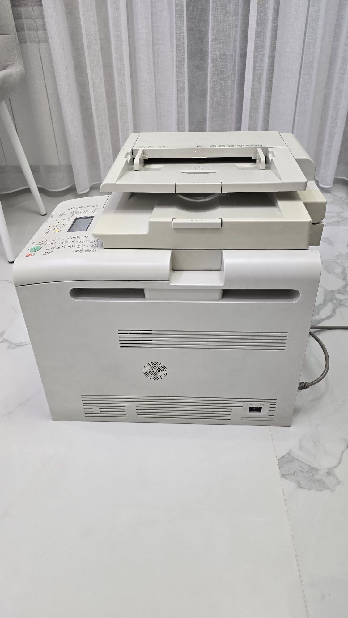 Canon MF8030cn цветной лазерный принтер 3в1 МФУ
