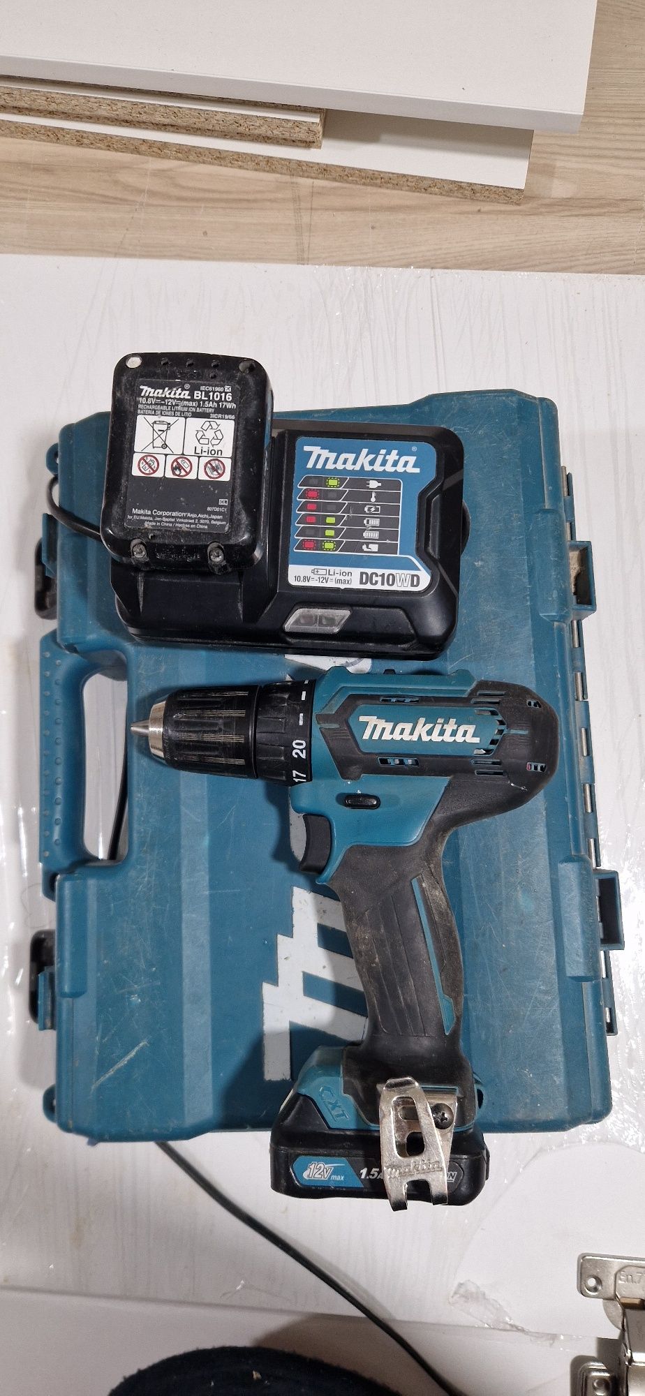 Шурупеверт makita