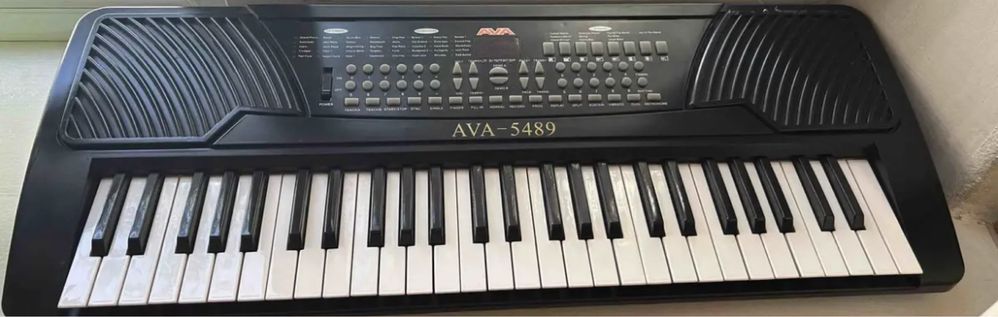 Синтезатор Ava-5489