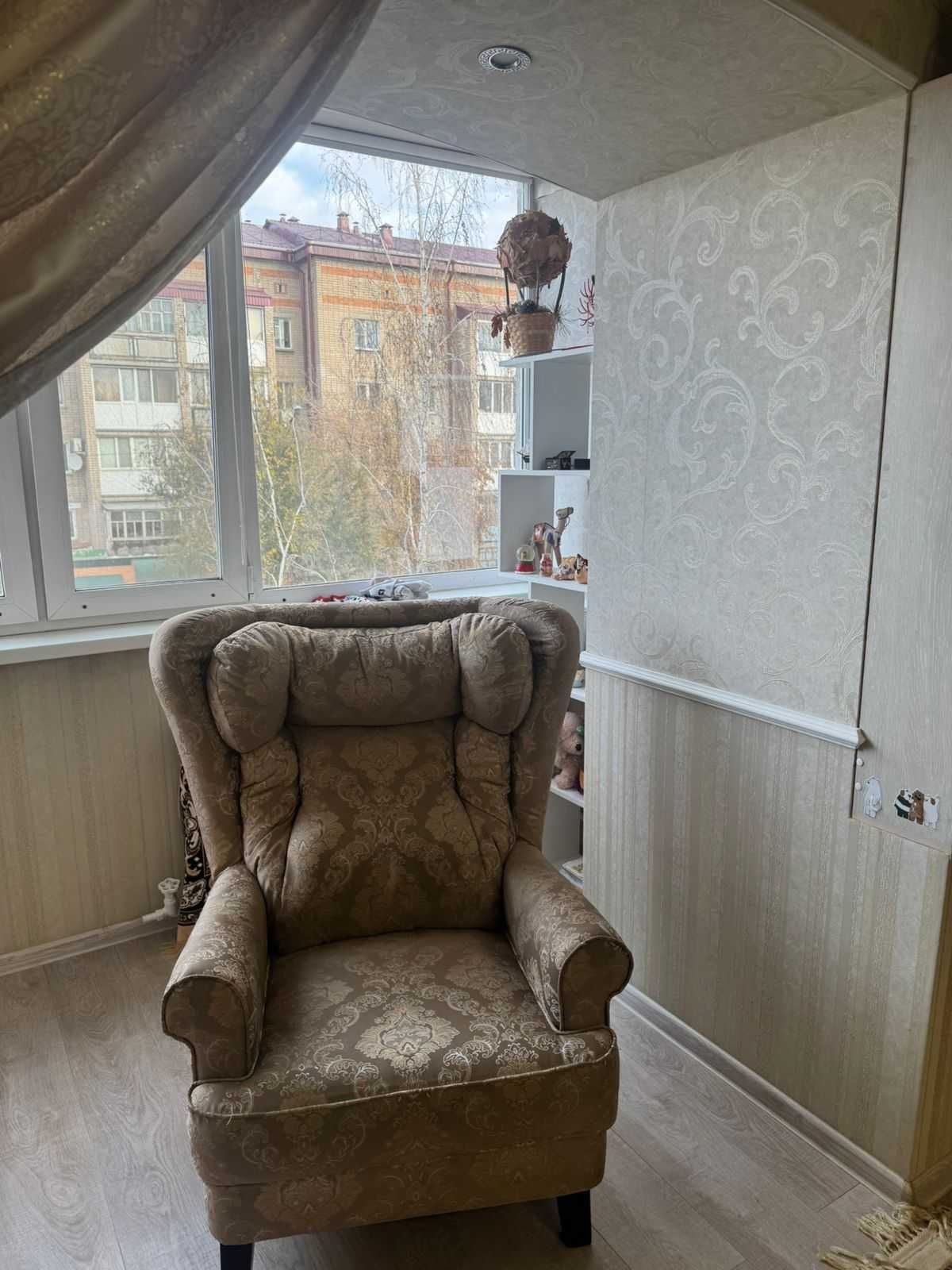 Продам 3-х комнатную квартиру, ЦЕНТР