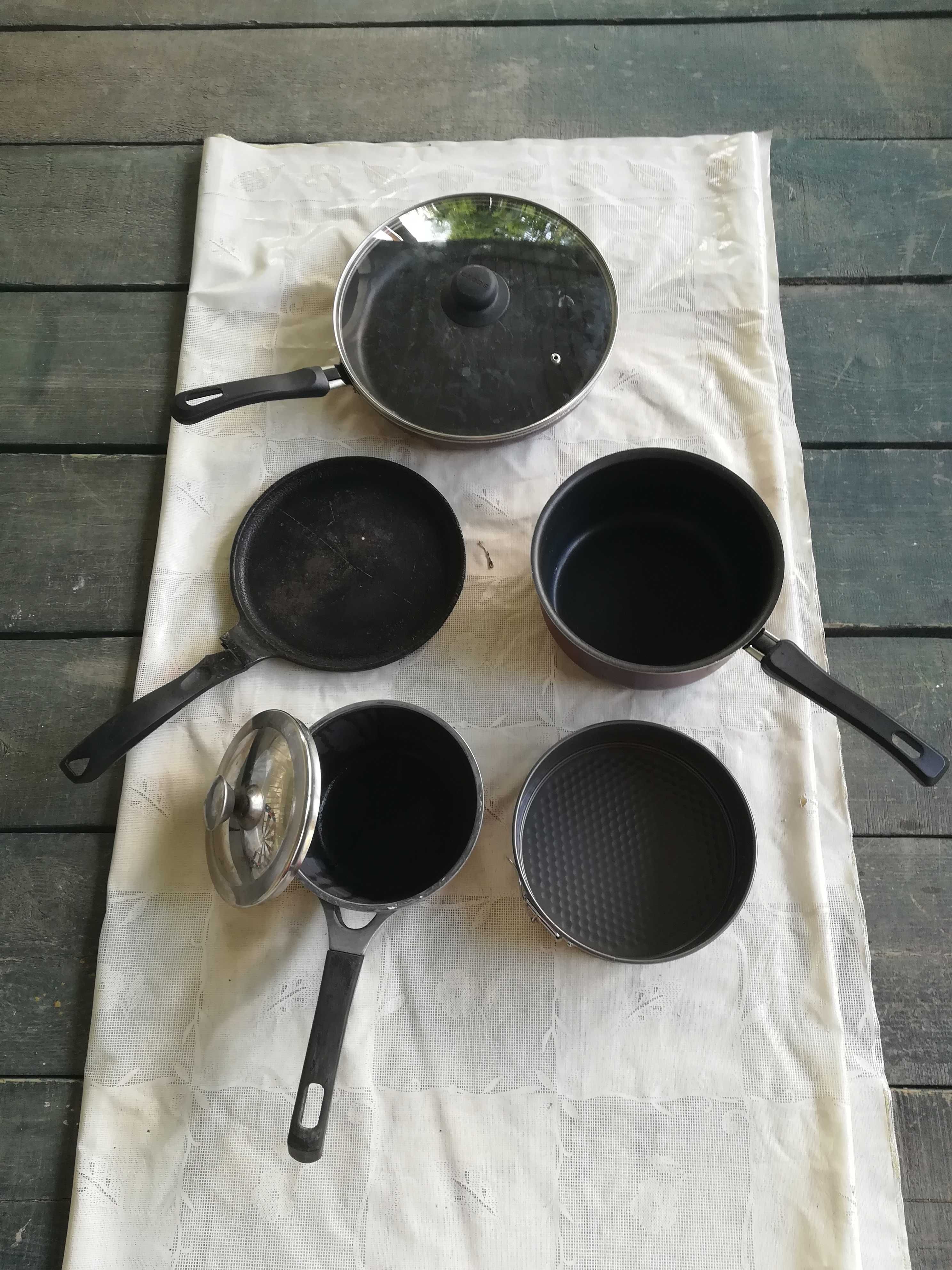 Сковородки разные