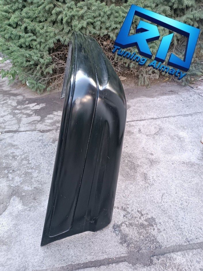 Бампера и пороги E55 AMG на Mercedes W210