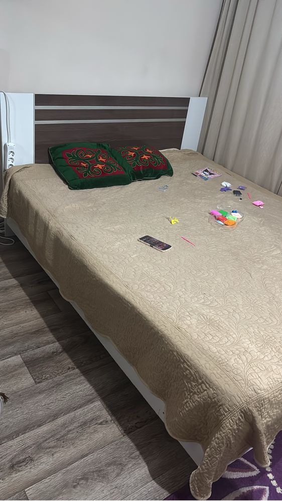 Спальный шарнитур продается