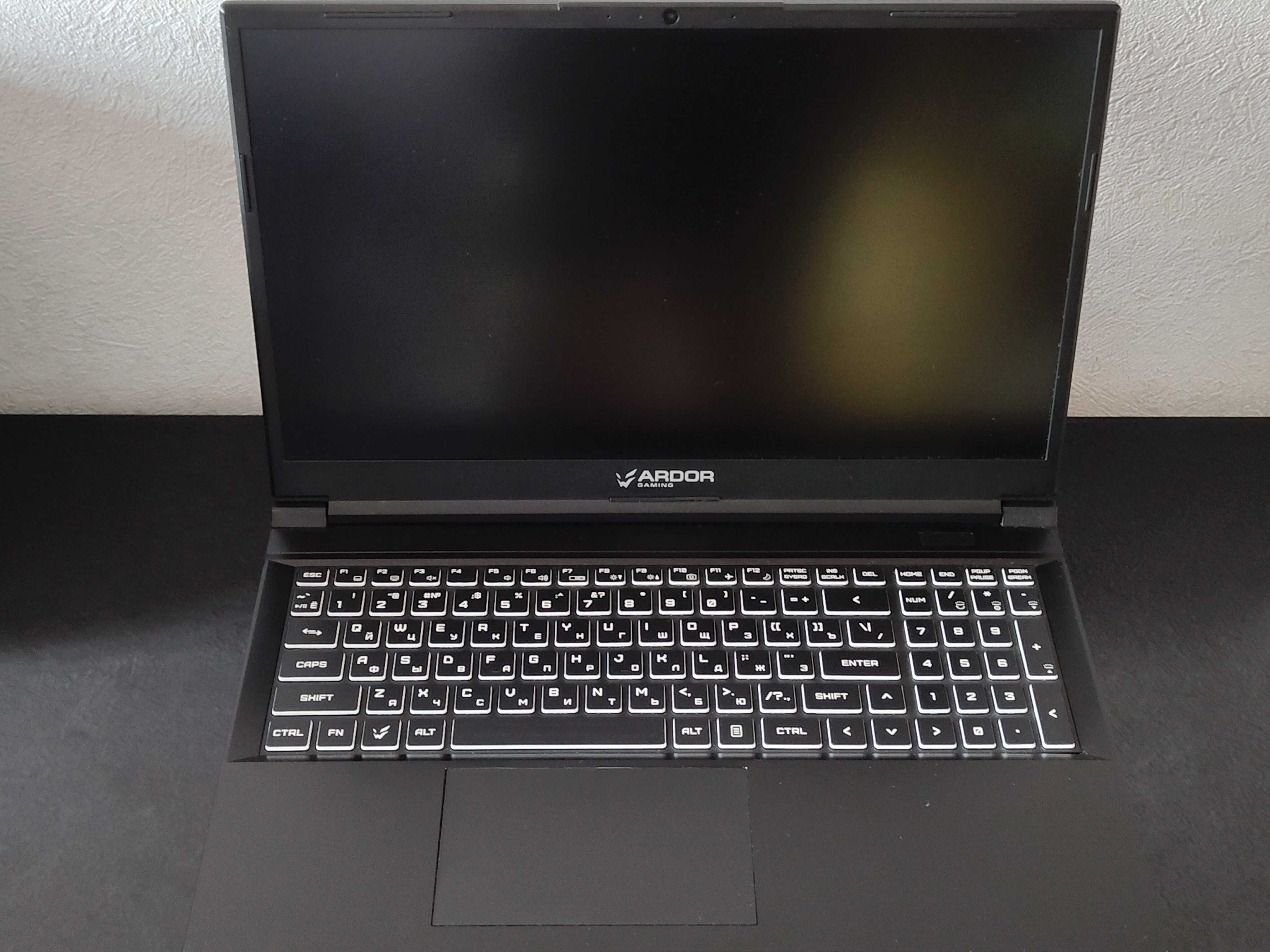 Продам игровой ноутбук Ardor Gaming NEO G15-I5ND302