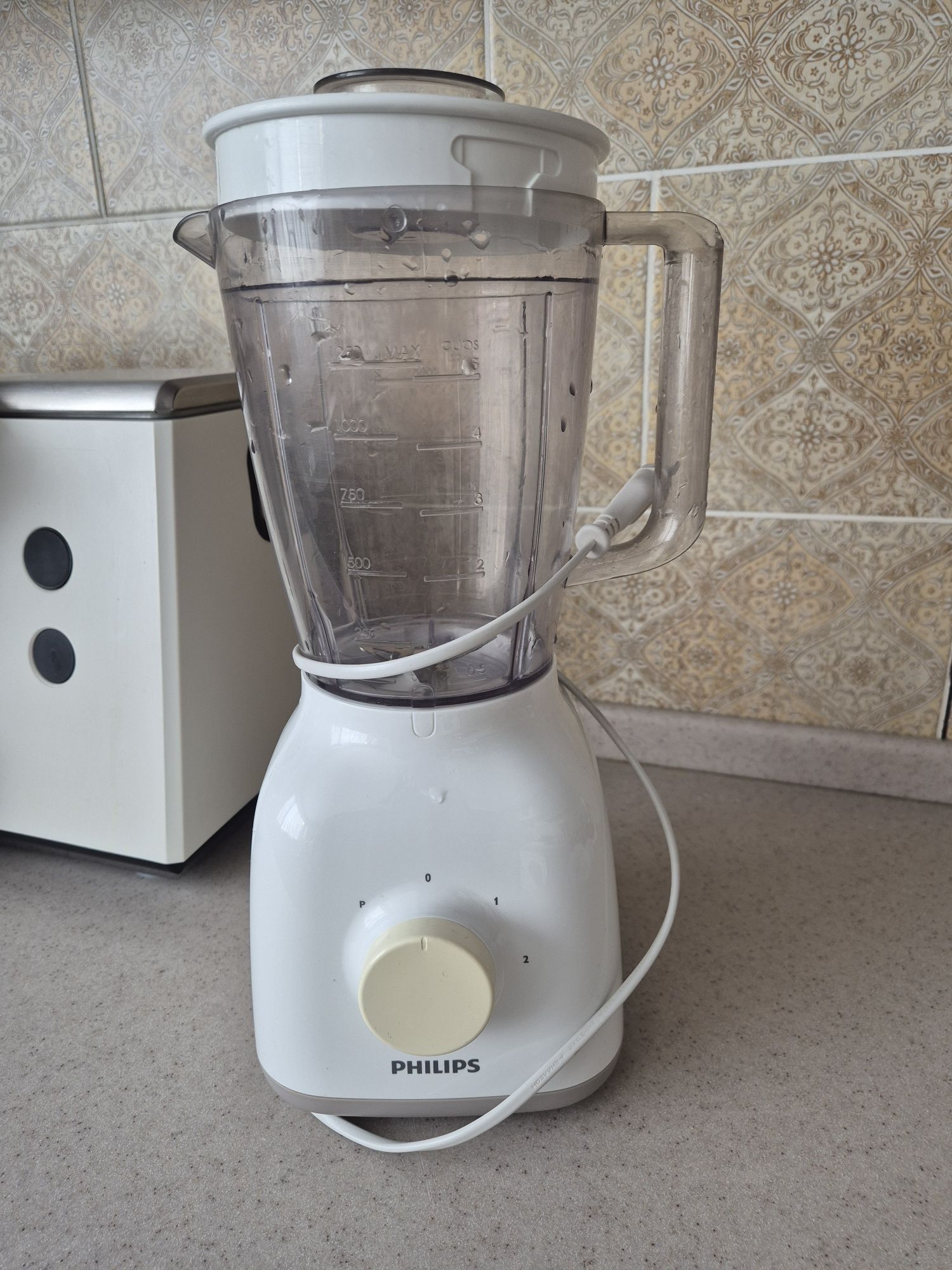 Блендер Philips...