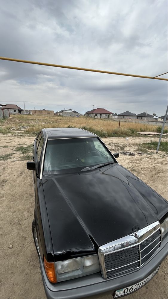 Продам Mercedes 190