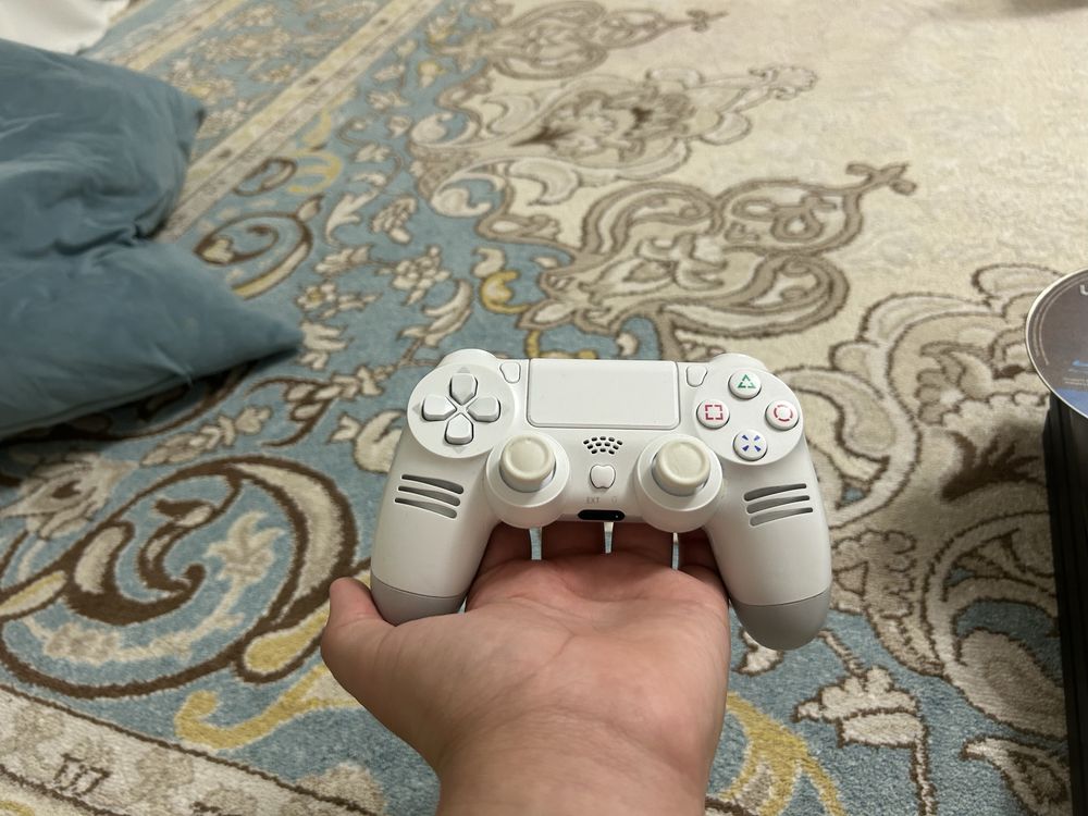 Ps4.Pro 500-Gb как новый