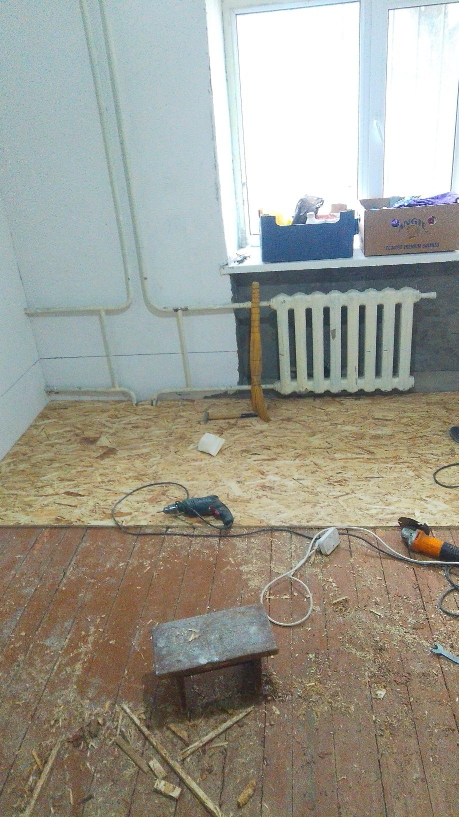 Настил OSB, линолеума.