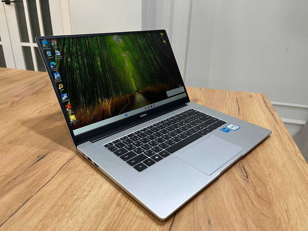 HUAWEI Core i3-11/ОЗУ 8/SSD 256/Без царапин В Идеале Гарантия!