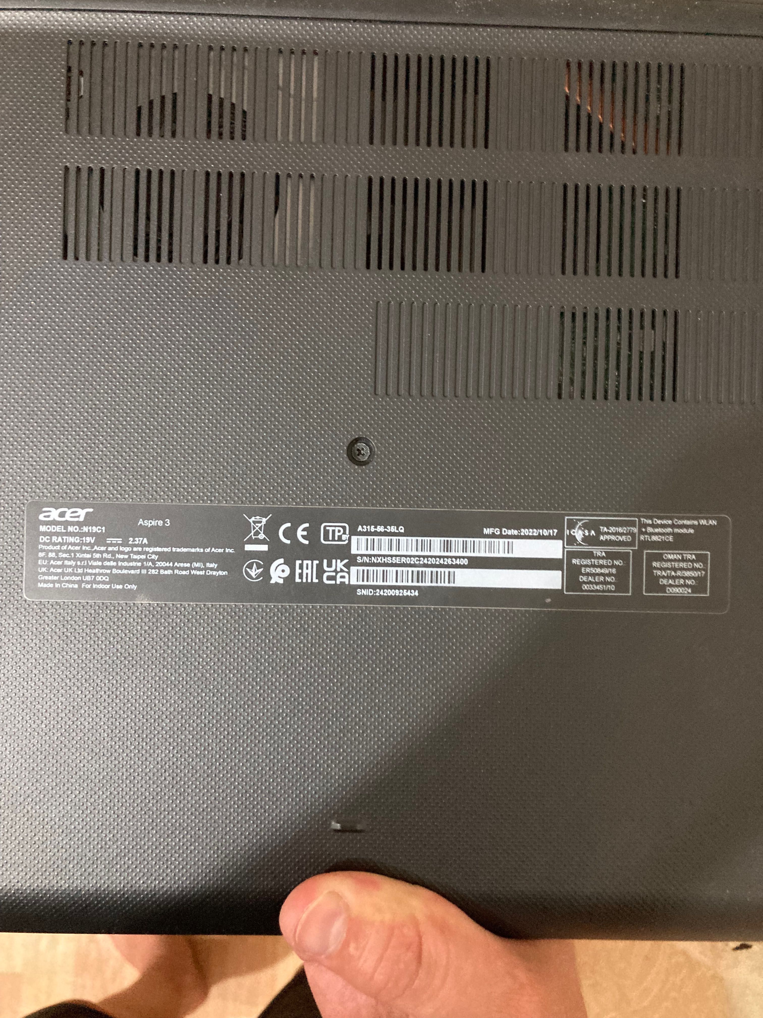 Ноутбук Aser aspire 3