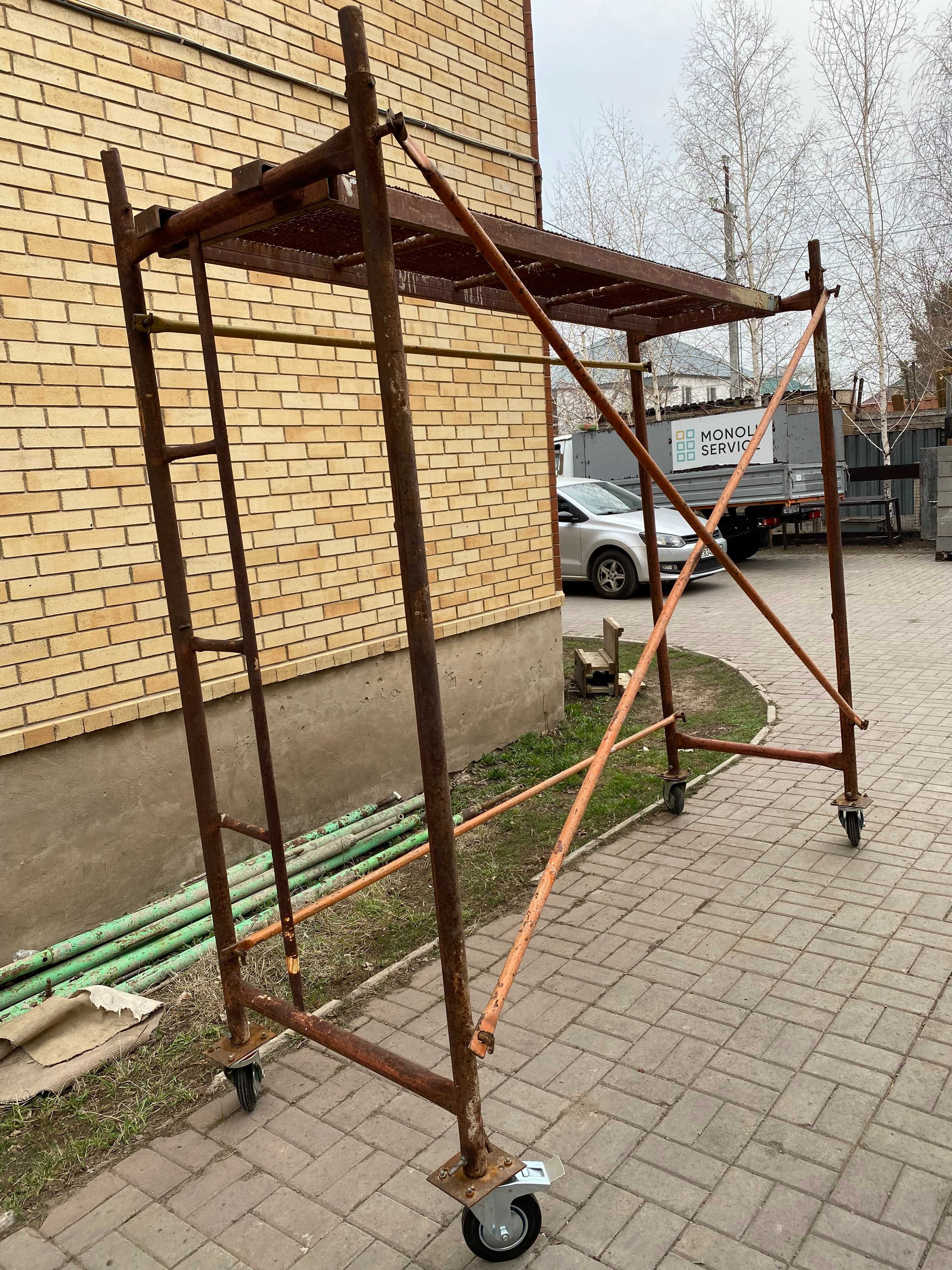 Аренда лесов - вышки туры на колесах в г.Астана