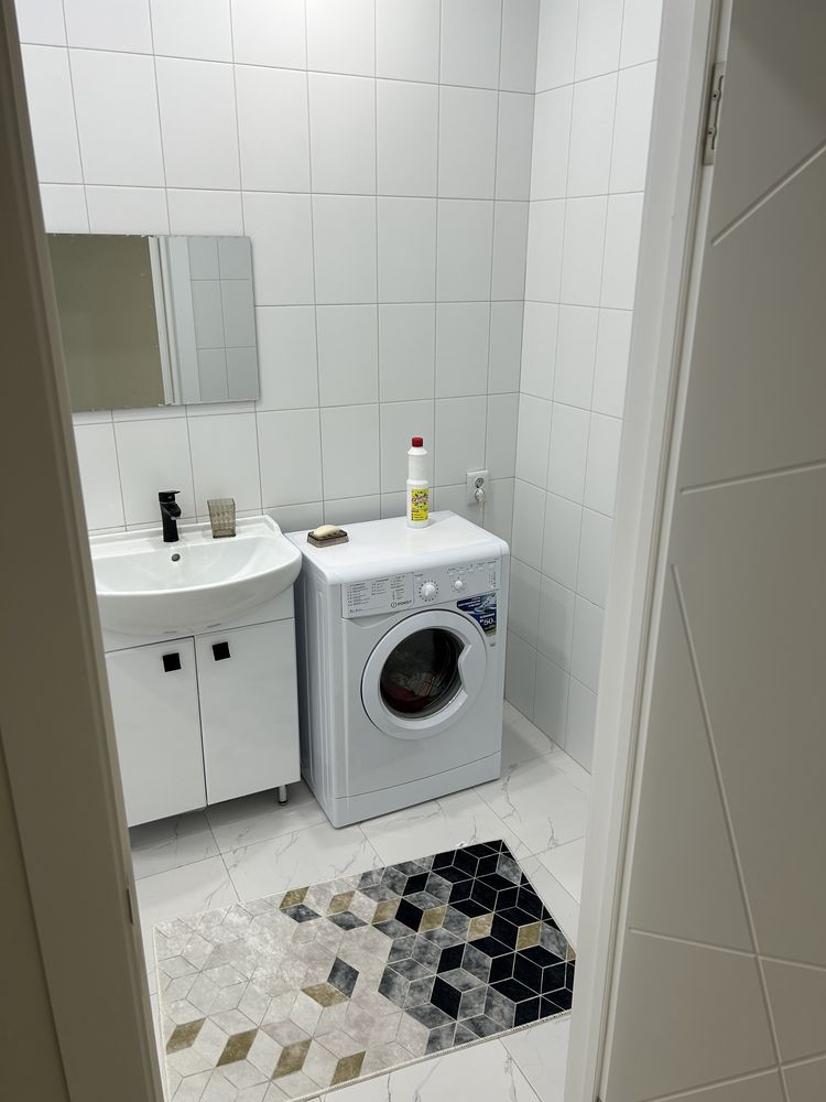 Сдам квартиру Абая 244