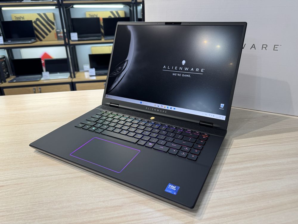 Alienware m16 R2 | Intel Core Ultra 9 185H / RTX4070 | Игровой ноутбук