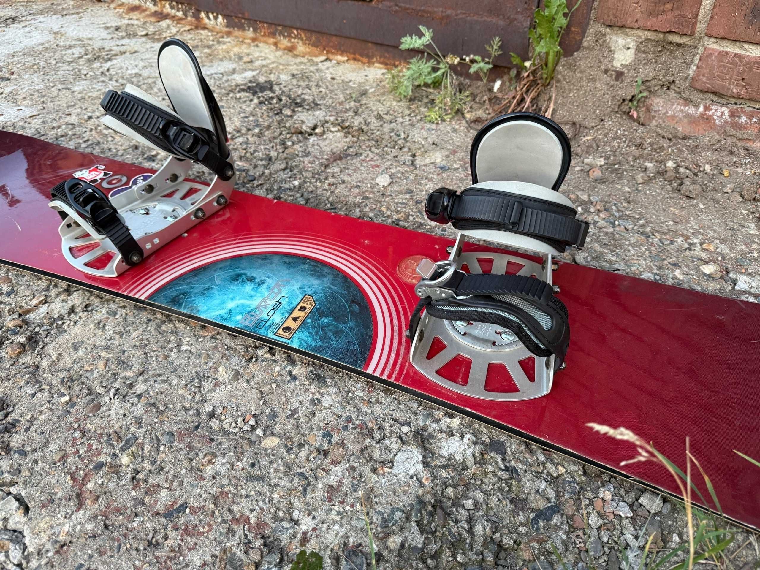 Сноуборд BURTON 145 см с креплениями