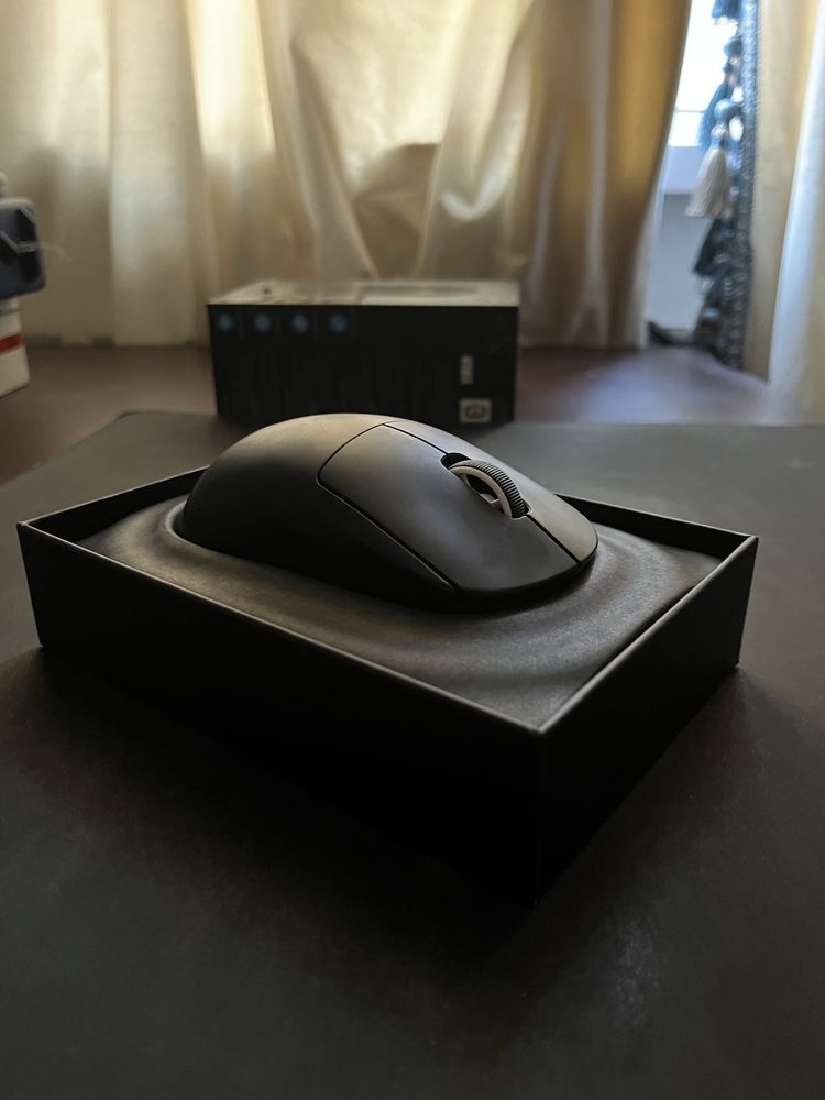 Logitech  G pro x superlith 2