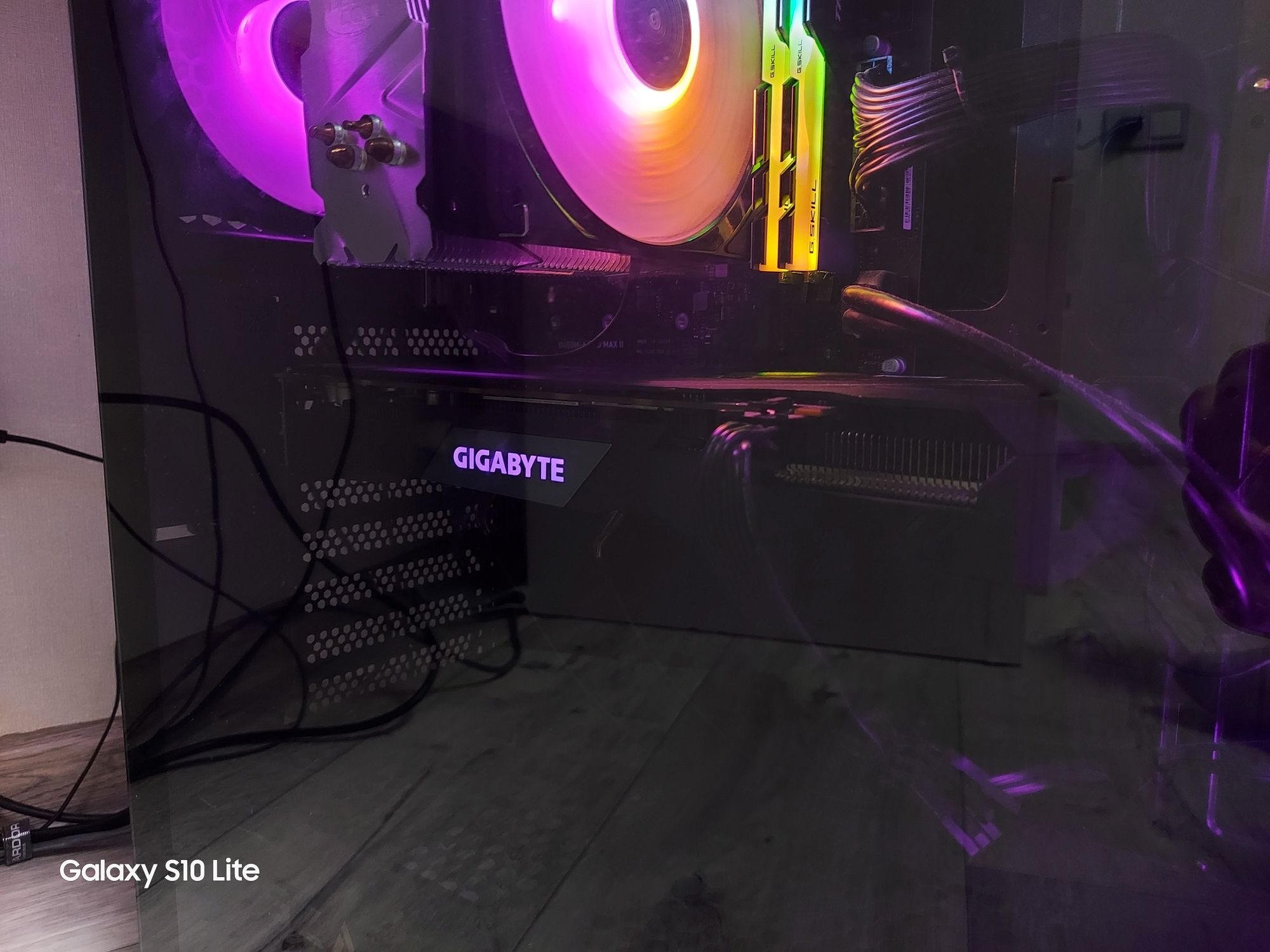 Видеокарта GTX 1660 SUPER 6GB
