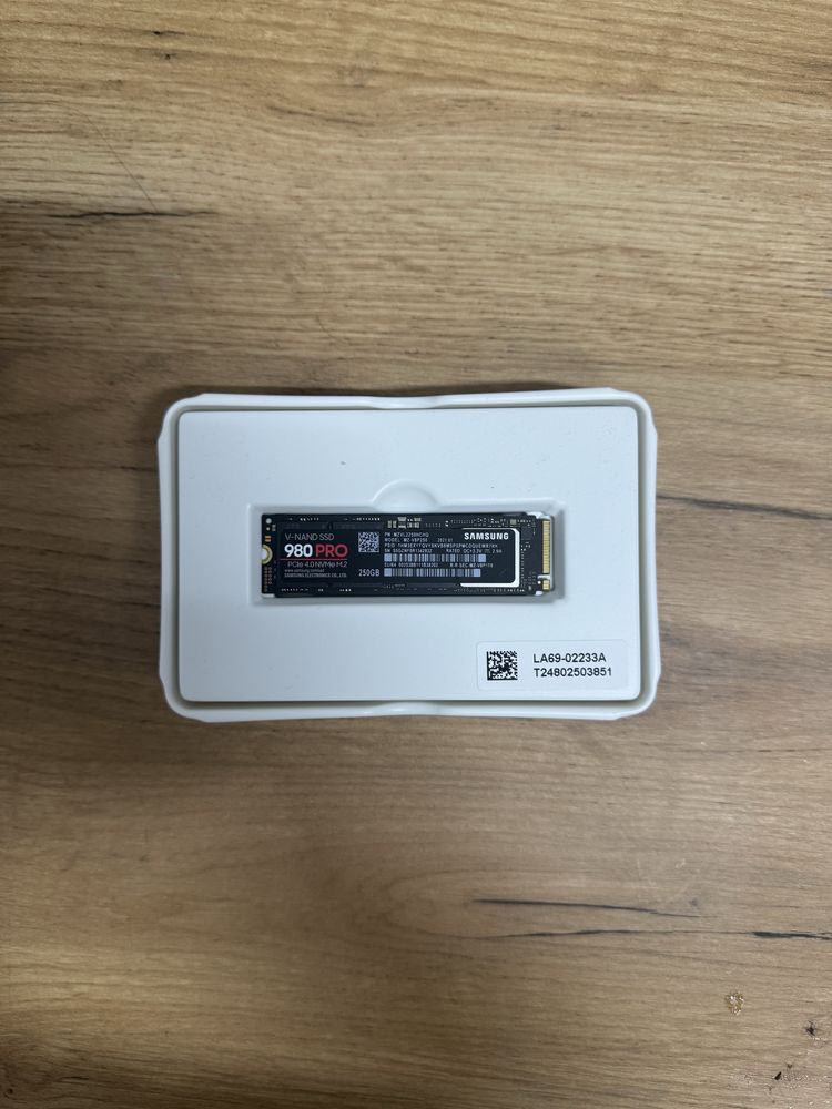 Жесткий диск Samsung 250gb