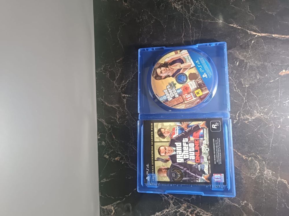 Sony Playstation 5/ диск/ 2 джойстика