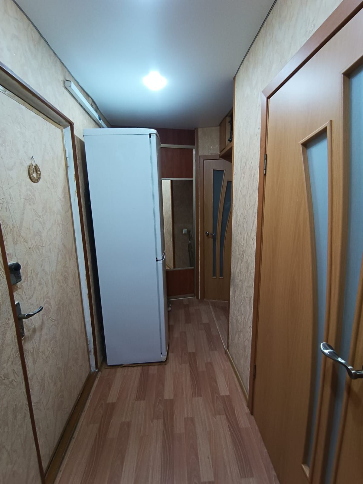 Продается 2-комн квартира, адрес Мира 278,чистая уютная