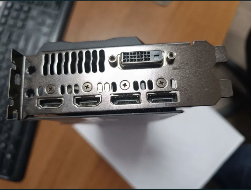 Продается  Видеокарта ASUS GTX 1070 Ti Cerberus 8GB GDDR5