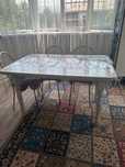 Продам кухонный стол размером 130х85