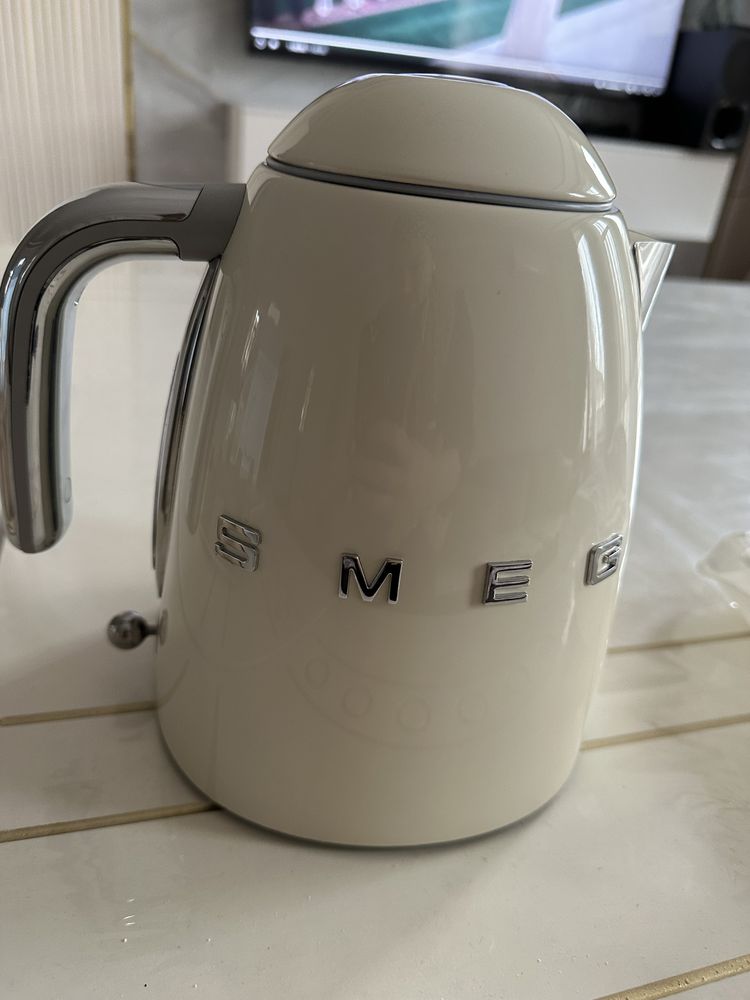 Smeg чайник original