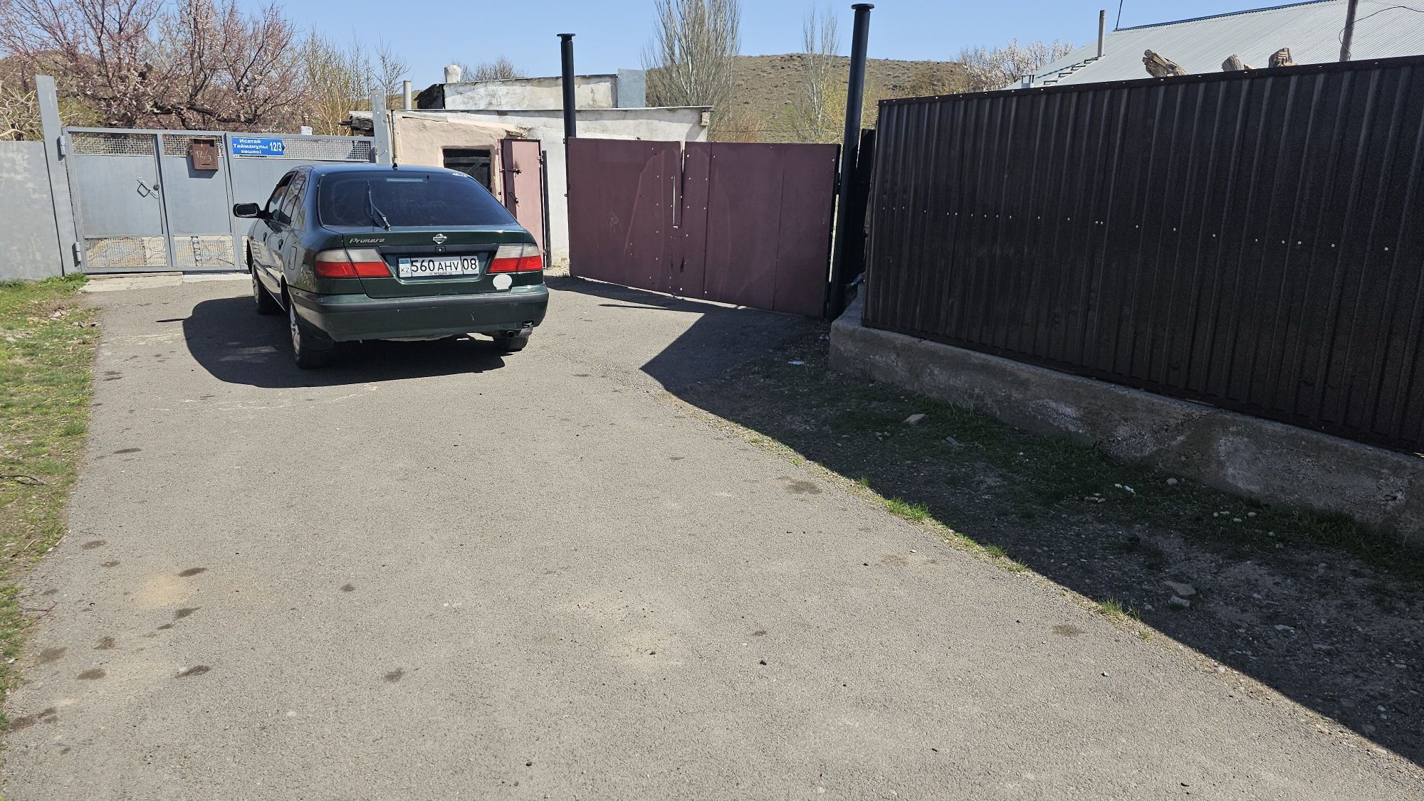 57 соттың жері бар үлкен үй сатылады