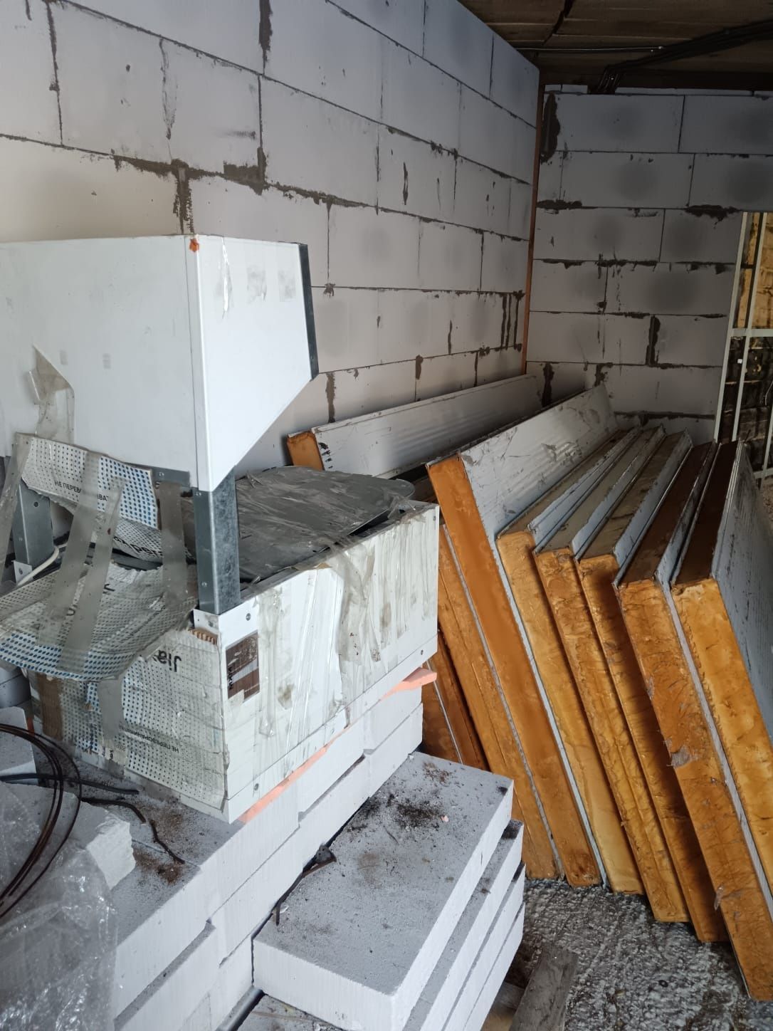 Продам промышленный холодильник