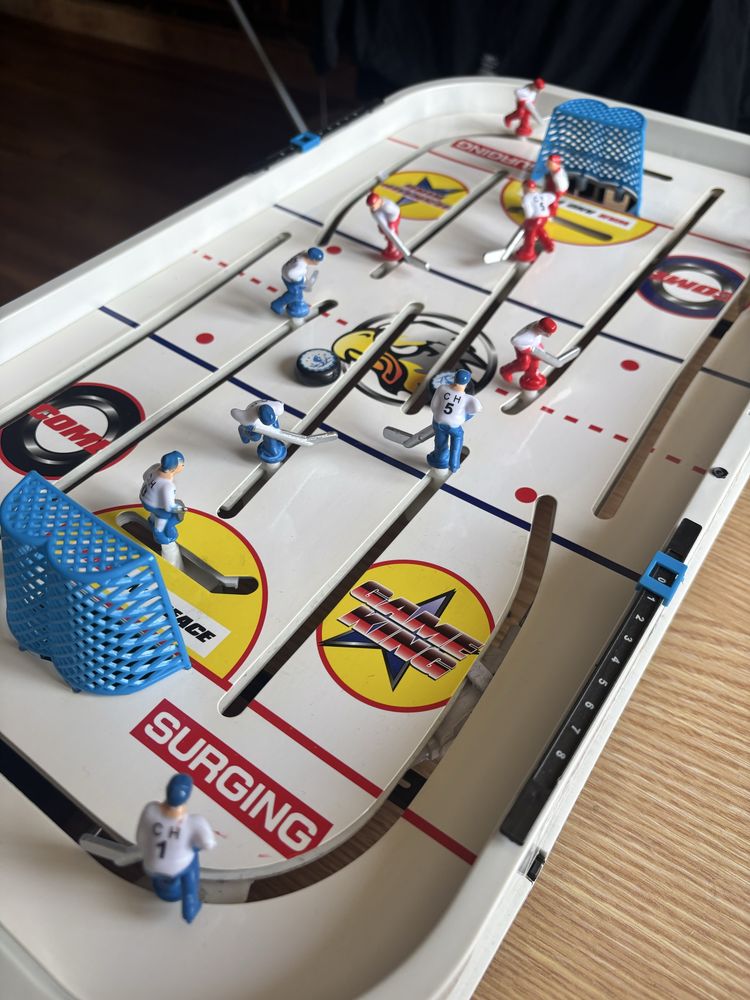 Продам настольную игру Хоккей