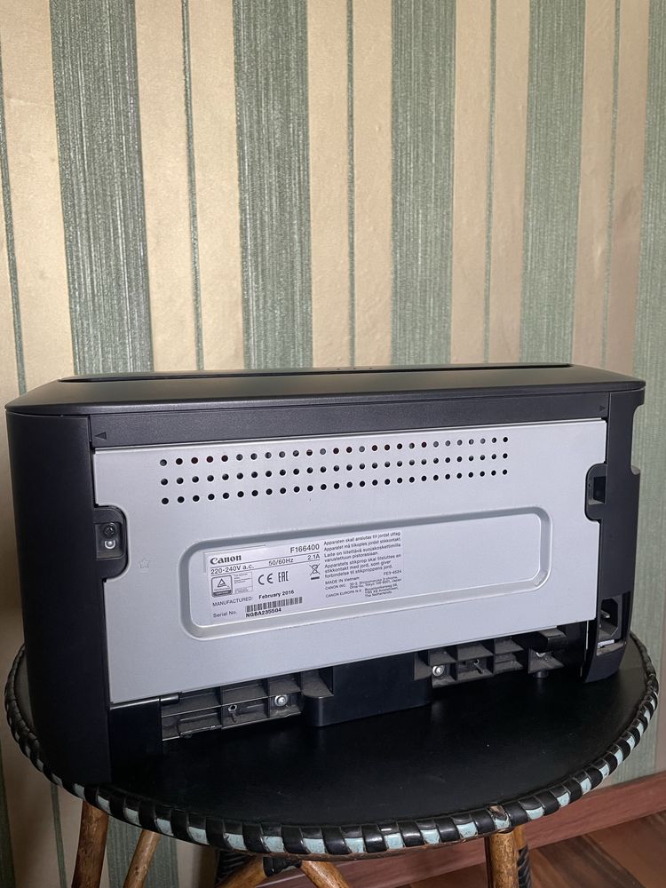 Продам принтер Canon LBP6030B I-Sensys