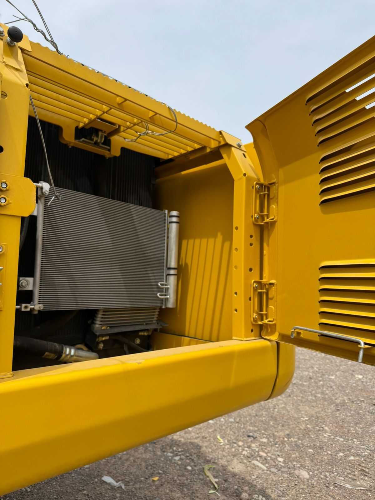 Экскаватор Komatsu PC200-8M0  2024г
