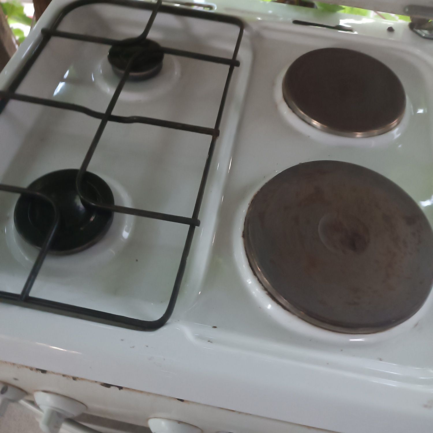 Продам газовые плиты