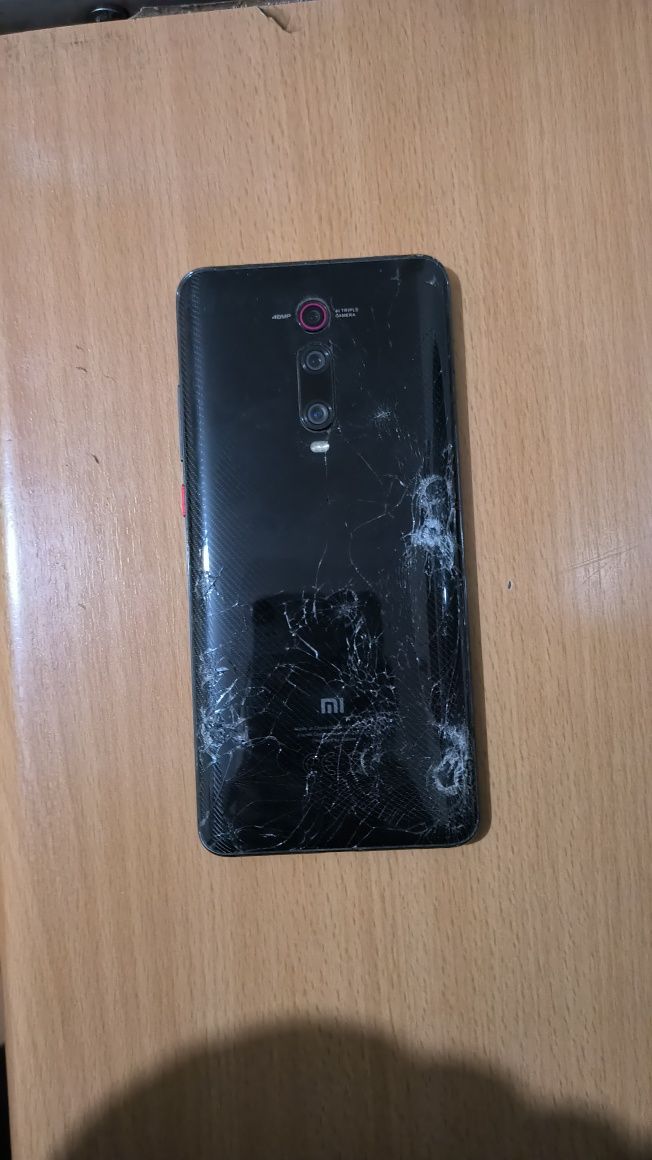 Продам xiaomi Mi 9 T