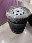 Автошины балон 215.65.R16 98T