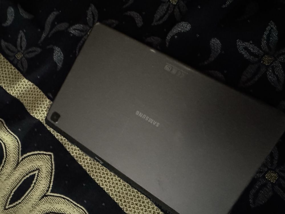 Продам Galaxy Tab A7