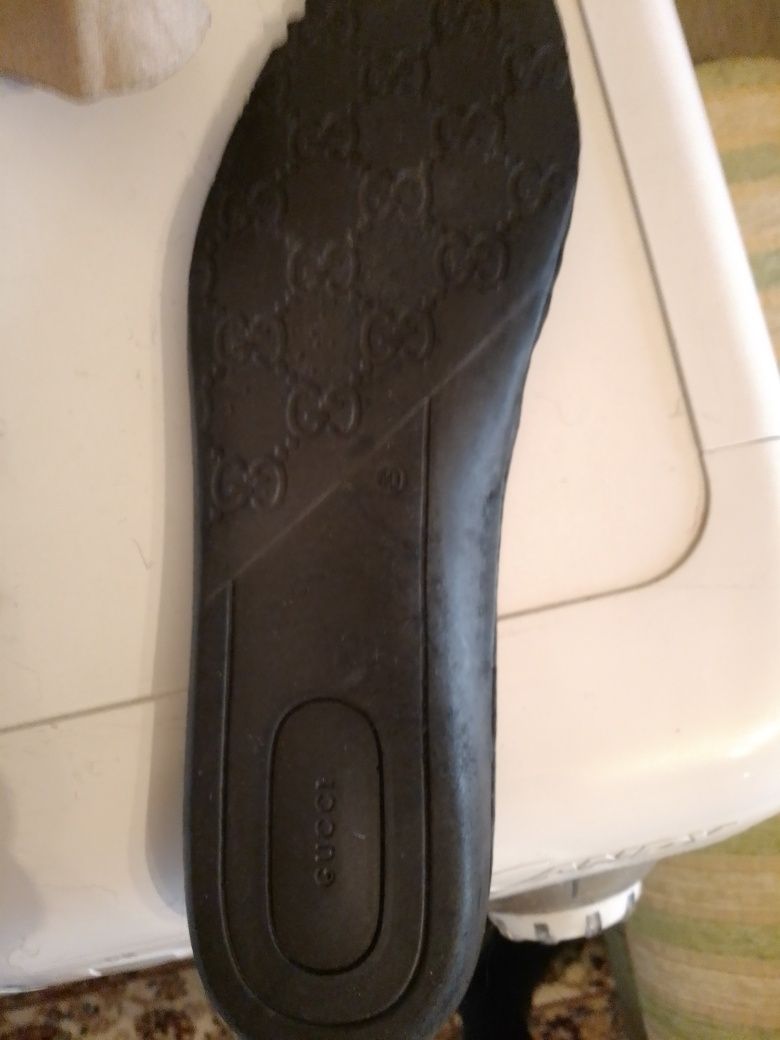 Женские зимние кеды. GUCCI. Оригинал. Б/У.