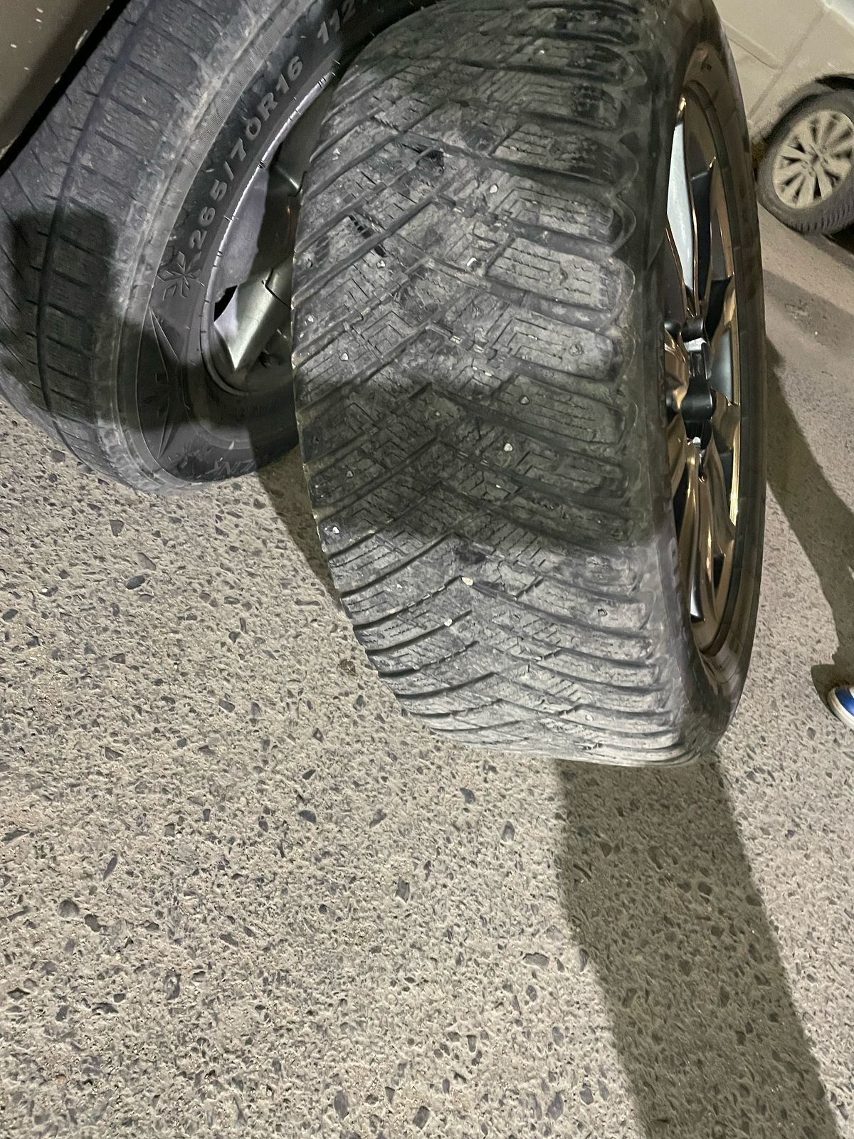 Продаются зимние автошины,б/у но  состояние идеальное