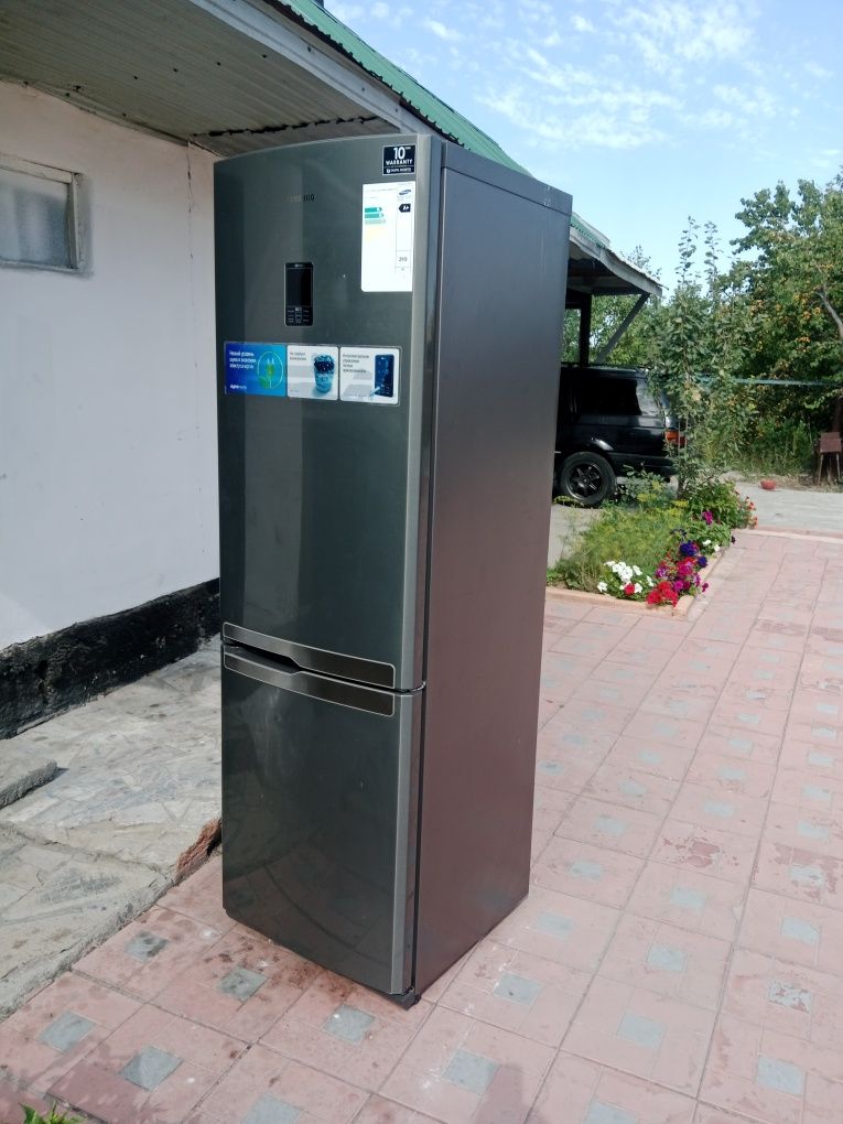 Продам холодильник отличном состоянии